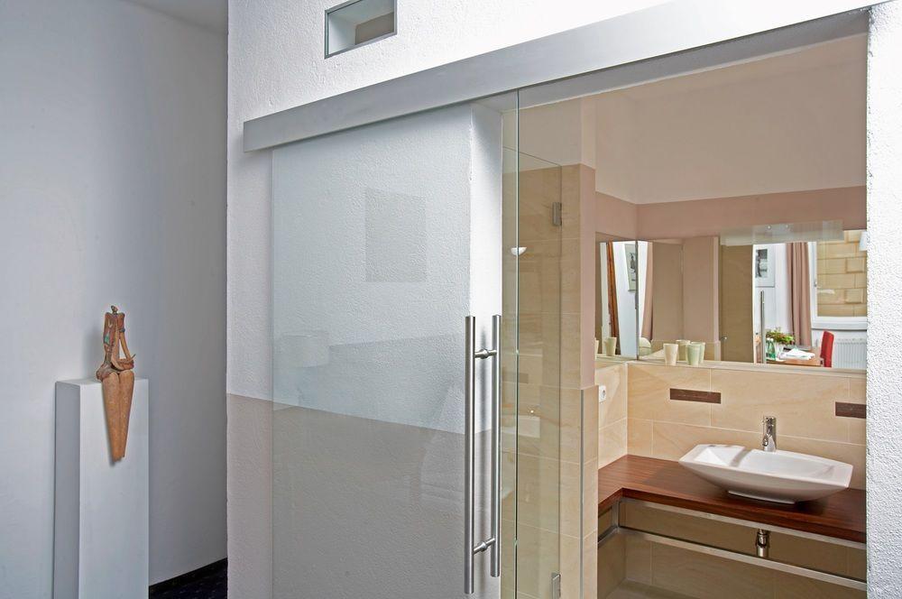 Keramikhotel Goldener Brunnen Gmunden Bagian luar foto